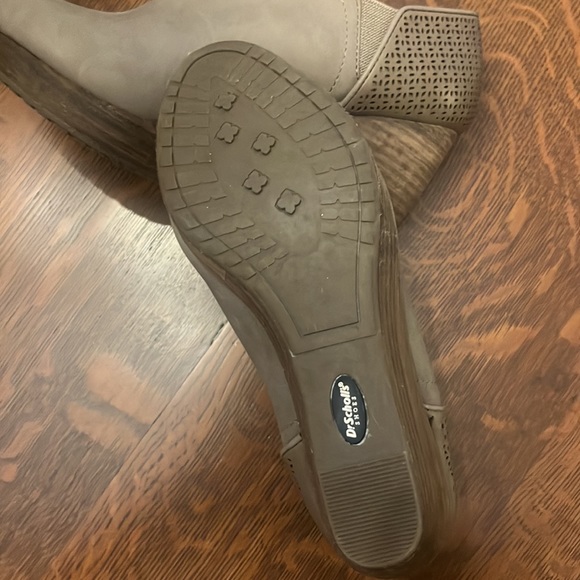 Dr. Scholl’s memory foam cool fit wedge heels/ booties - Picture 4 of 6